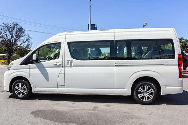 2022 Toyota Hiace Commuter GL GDH322R