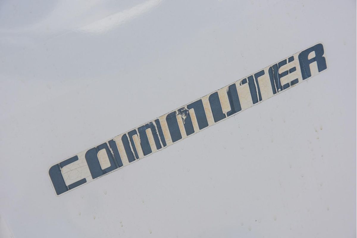 2018 Toyota Hiace Commuter KDH223R