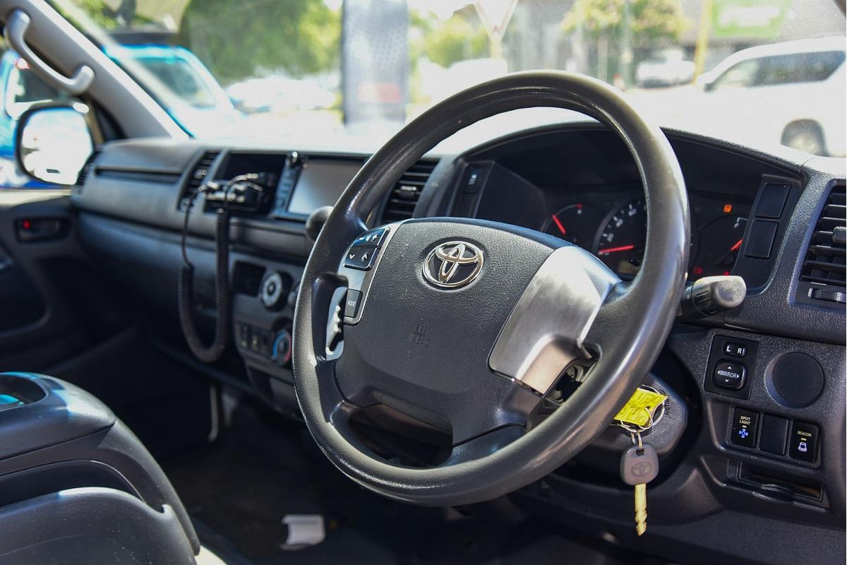 2018 Toyota Hiace Commuter KDH223R