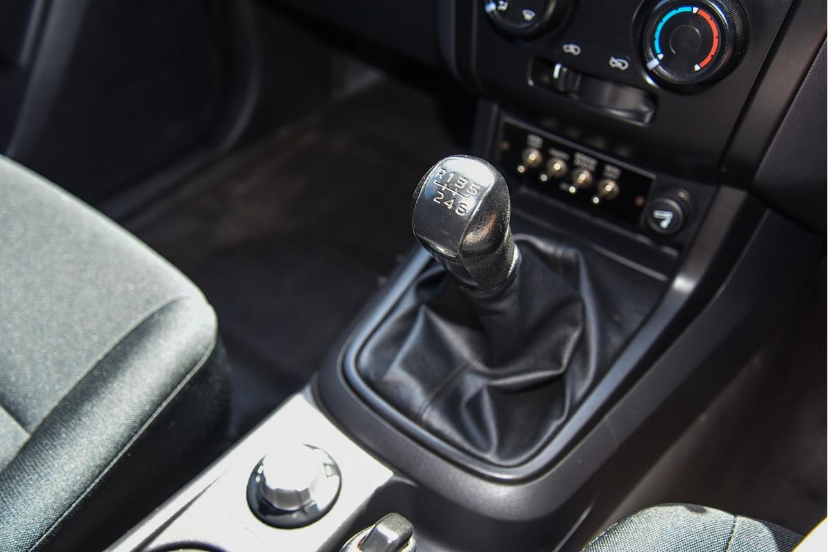 2017 Isuzu D-MAX SX 4X4