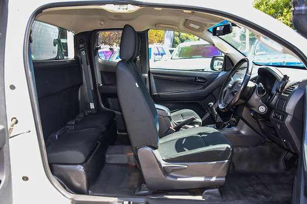 2017 Isuzu D-MAX SX 4X4