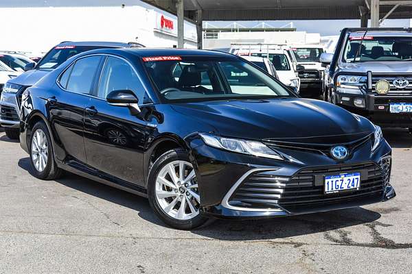 2024 Toyota Camry Ascent AXVH70R