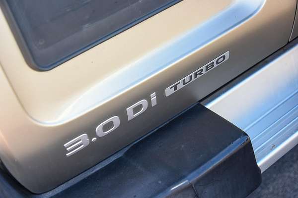 2003 Nissan Patrol ST GU III