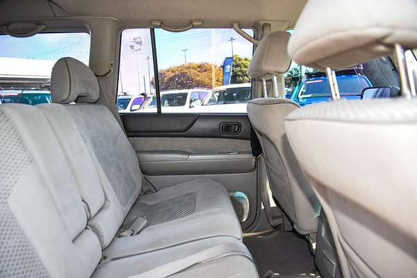 2003 Nissan Patrol ST GU III