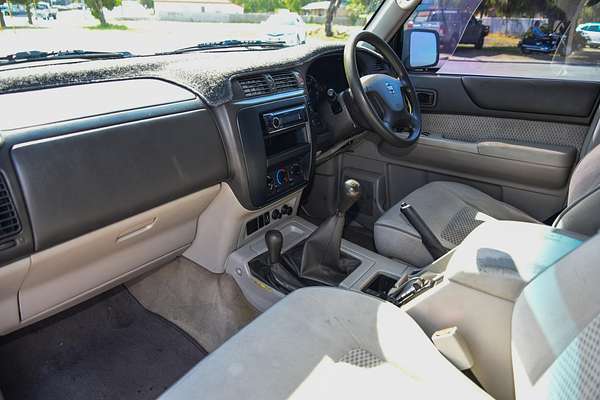 2003 Nissan Patrol ST GU III