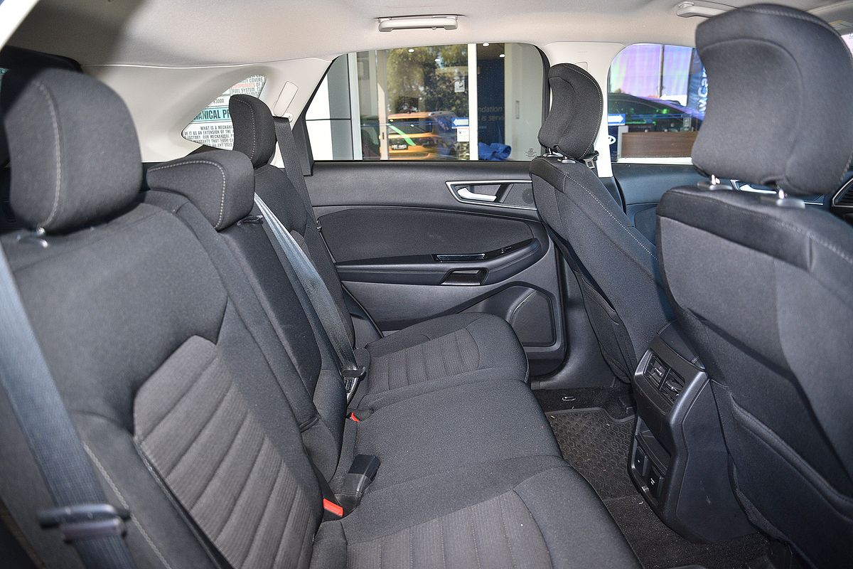 2018 Ford Endura Trend CA