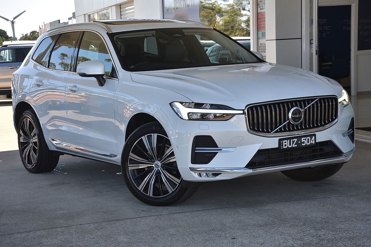 2022 Volvo XC60 B5 Inscription
