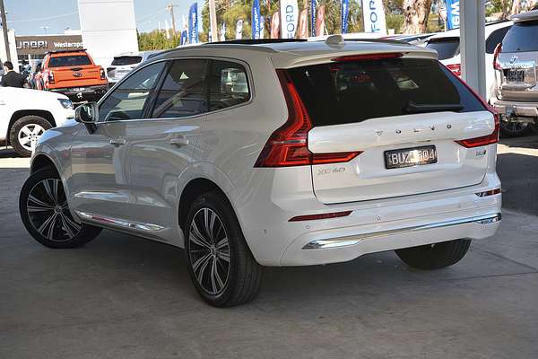 2022 Volvo XC60 B5 Inscription
