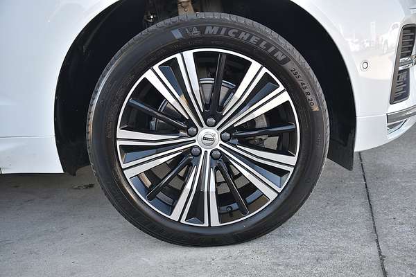 2022 Volvo XC60 B5 Inscription
