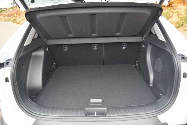 2025 Hyundai KONA Premium SX2.V2