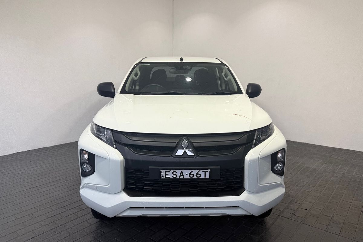 2021 Mitsubishi Triton GLX+ MR 4X4