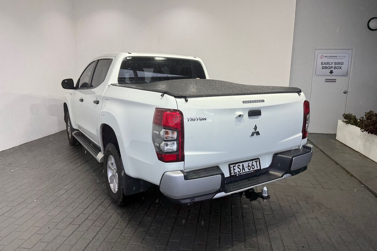 2021 Mitsubishi Triton GLX+ MR 4X4