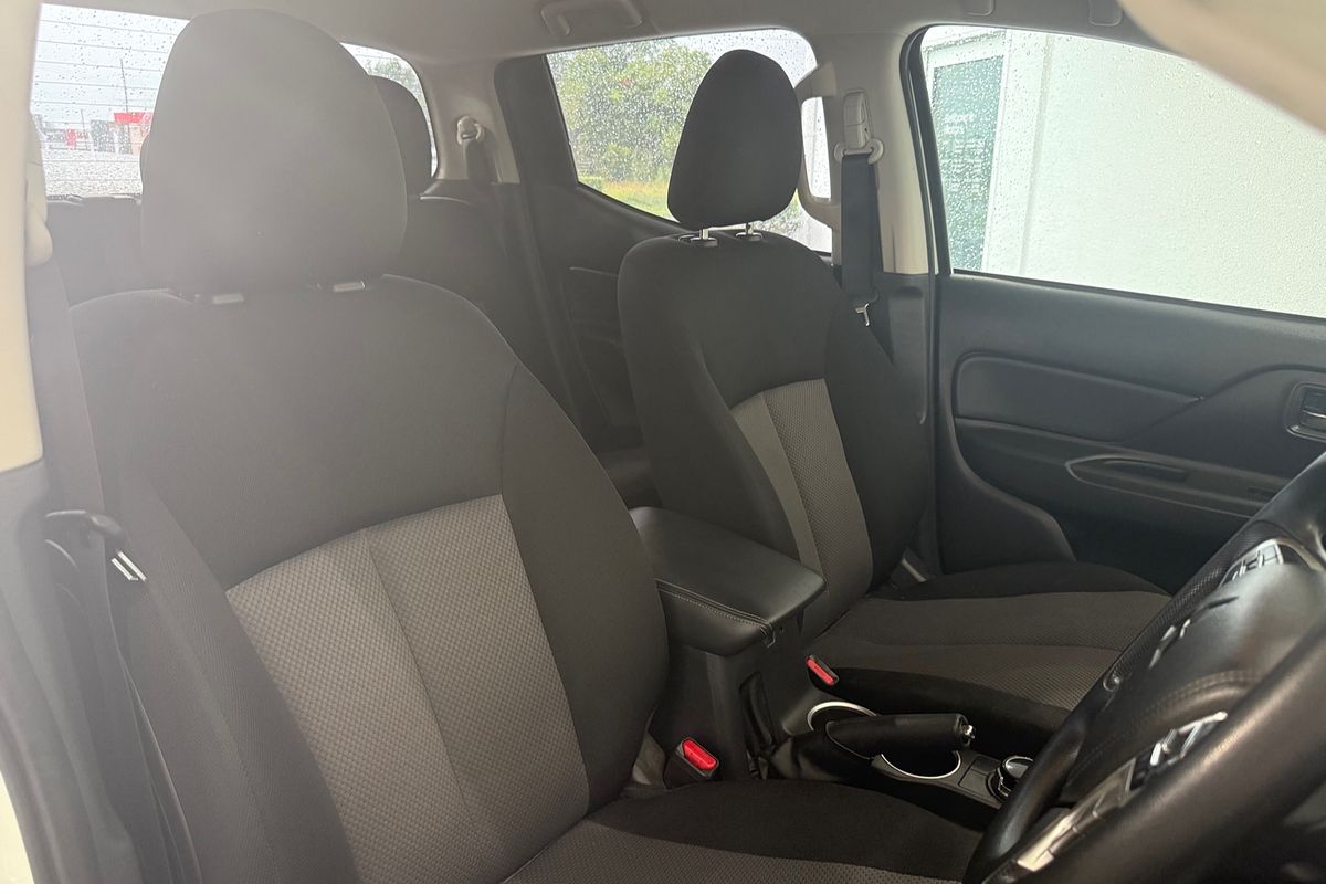 2021 Mitsubishi Triton GLX+ MR 4X4