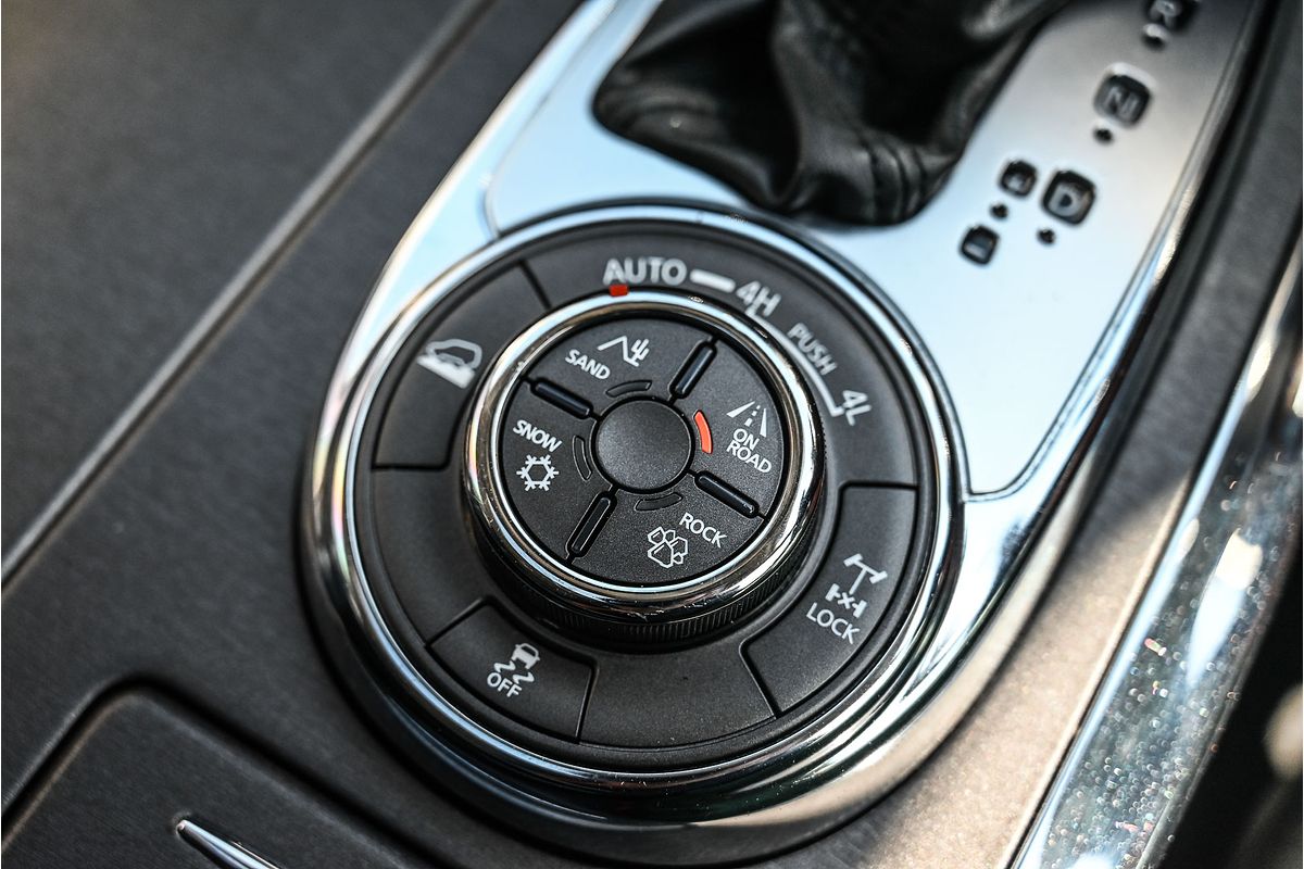 2022 Nissan Patrol Ti-L Y62