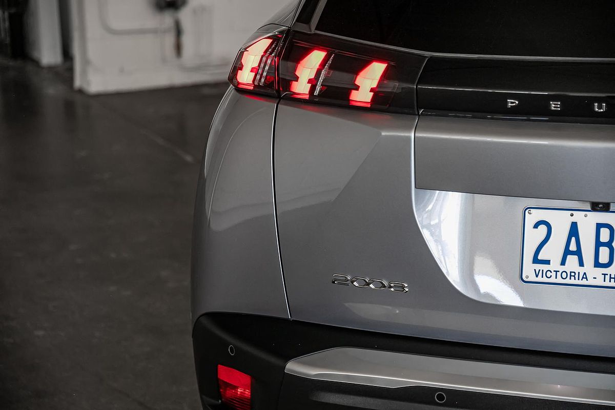 2023 Peugeot 2008 GT P24