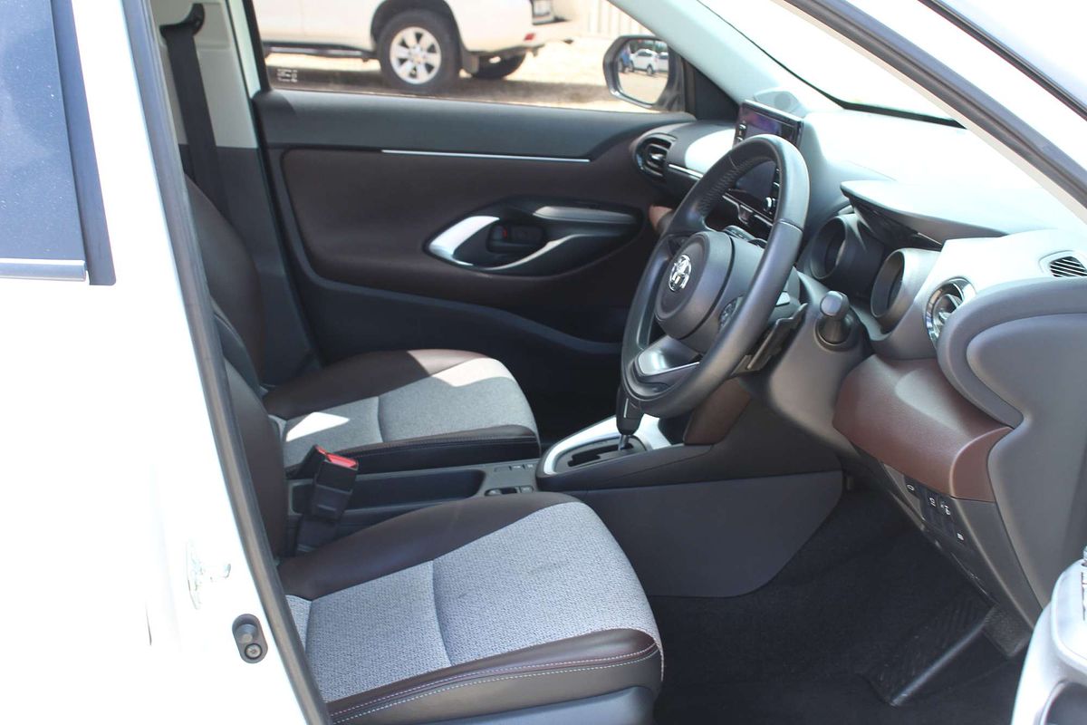 2020 Toyota Yaris Cross Urban MXPB10R