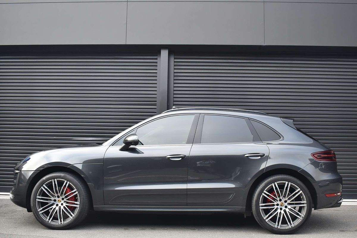 2017 Porsche Macan GTS 95B