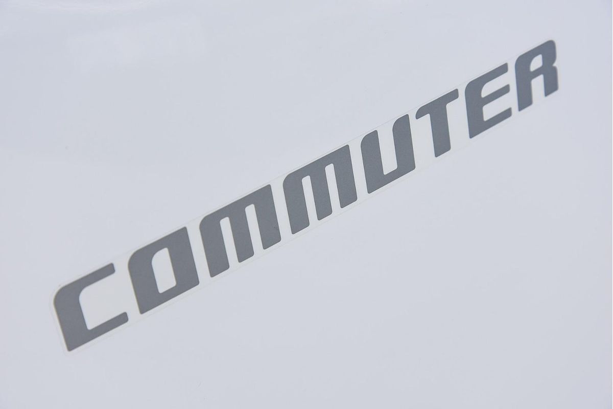 2019 Toyota Hiace Commuter TRH223R