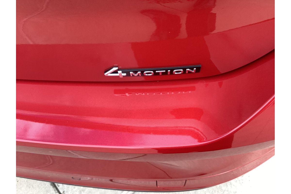 2022 Volkswagen T-Roc 140TSI R-Line D11