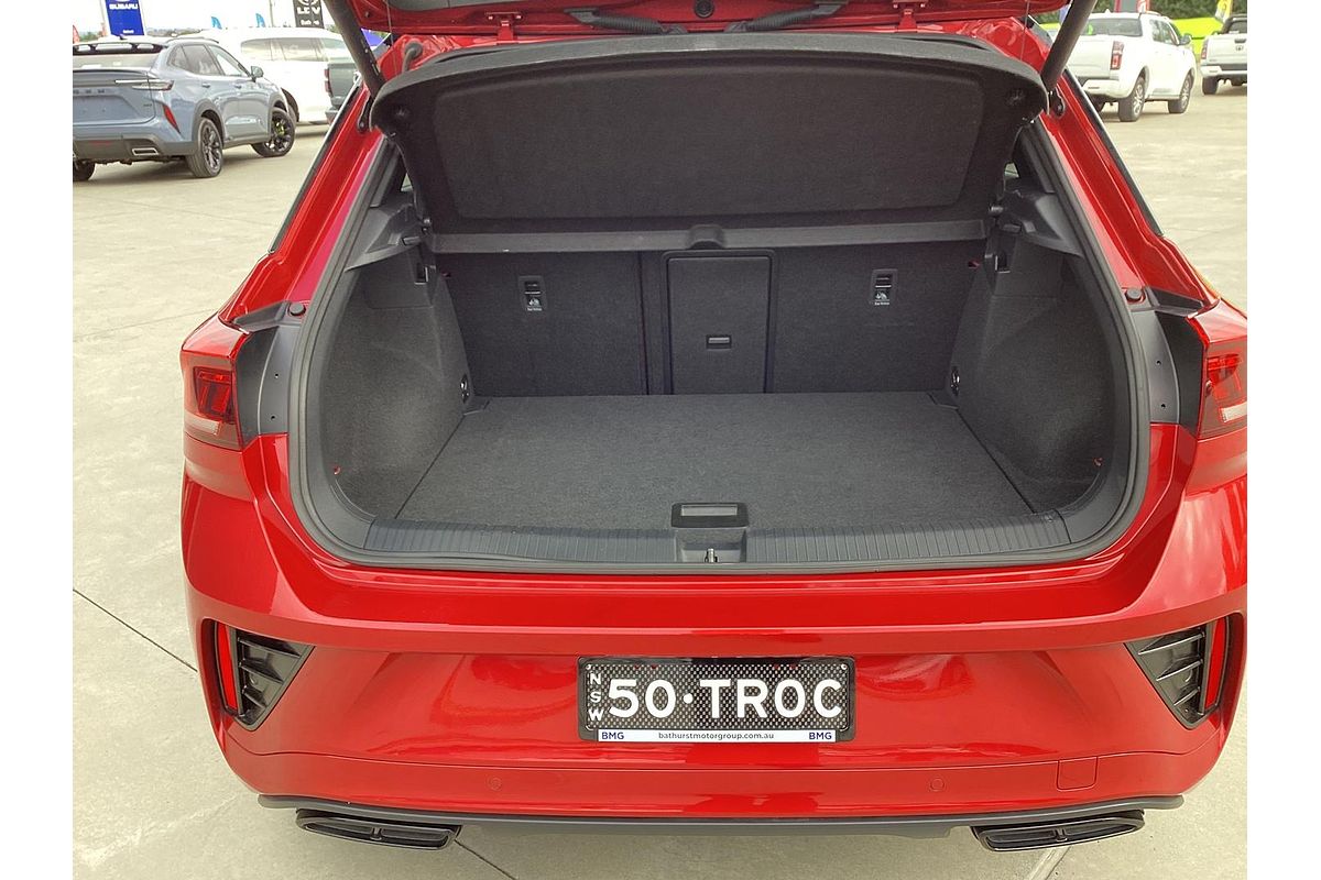 2022 Volkswagen T-Roc 140TSI R-Line D11