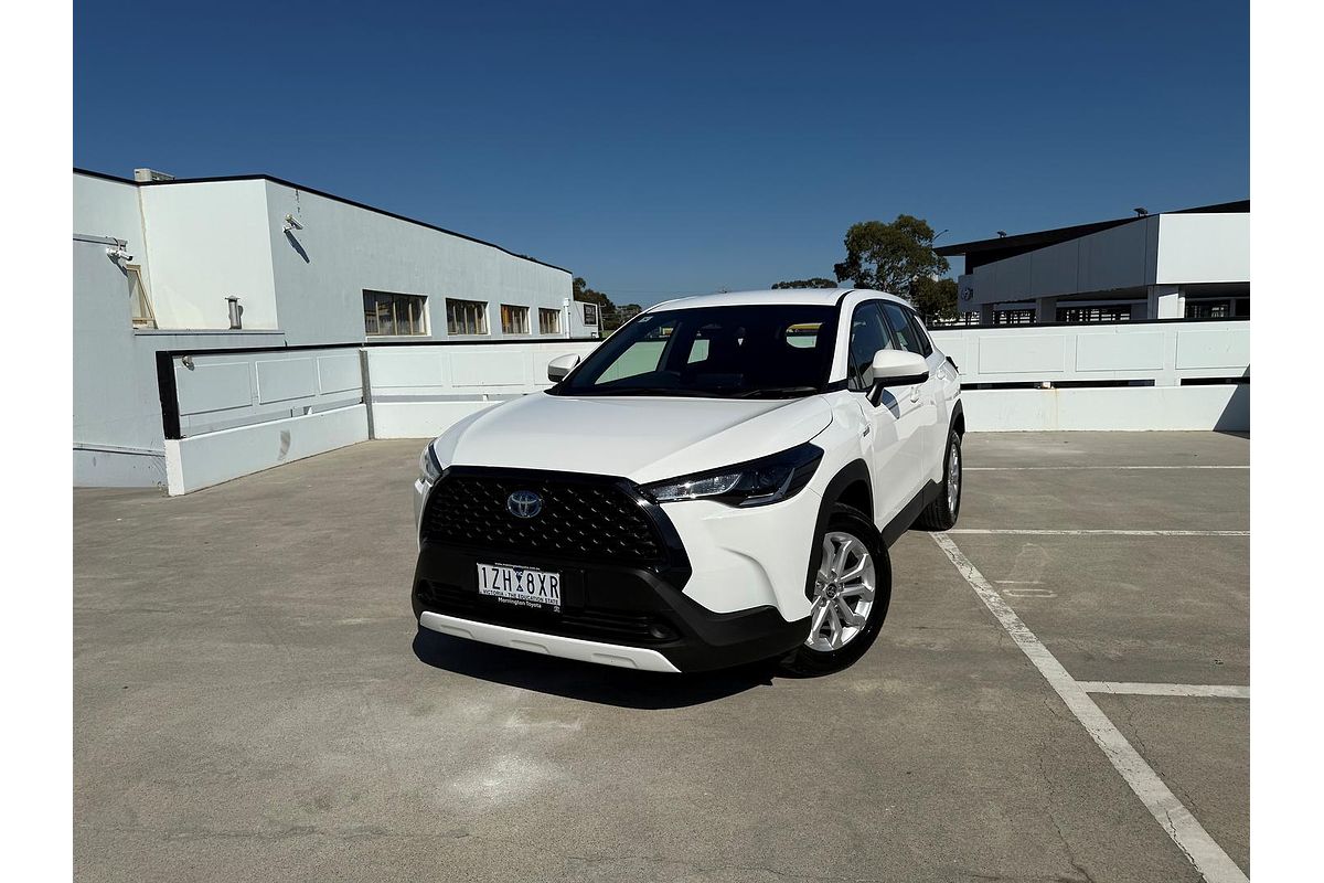 2024 Toyota Corolla Cross GX MXGH10R