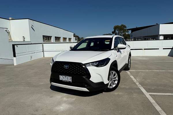 2024 Toyota Corolla Cross GX MXGH10R