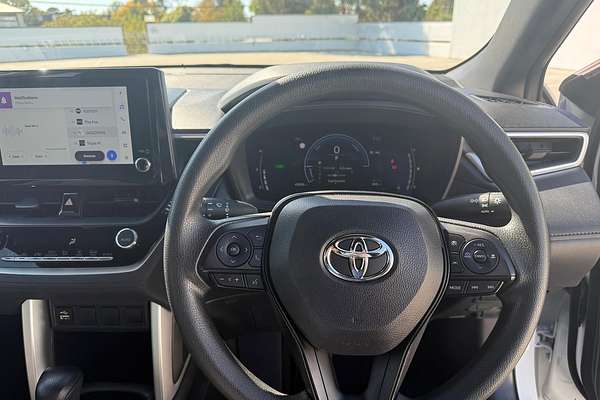 2024 Toyota Corolla Cross GX MXGH10R