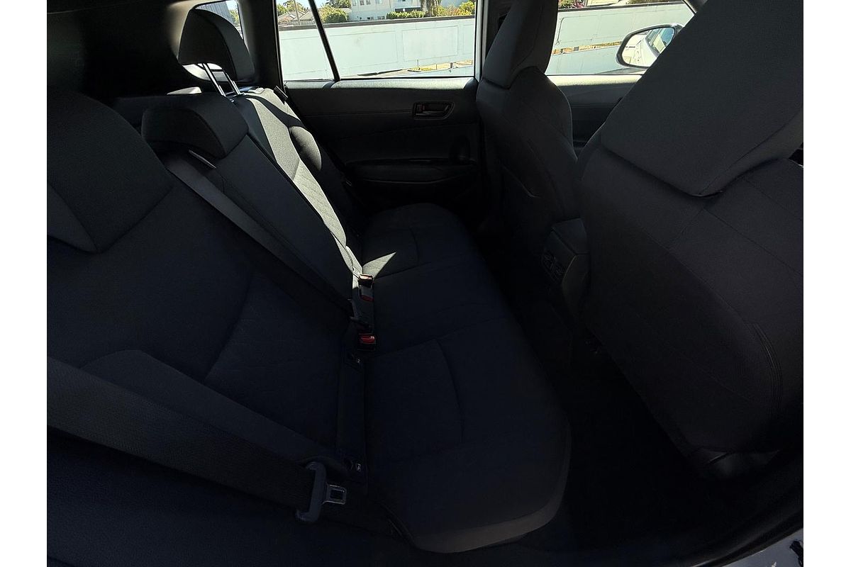 2024 Toyota Corolla Cross GX MXGH10R