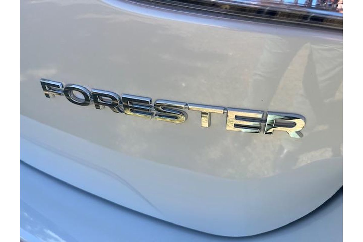 2024 Subaru Forester 2.5i-S S5