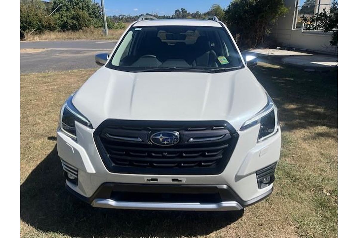 2024 Subaru Forester 2.5i-S S5