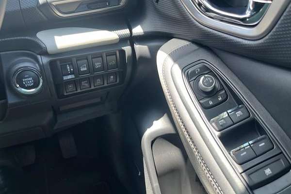 2024 Subaru Forester 2.5i-S S5