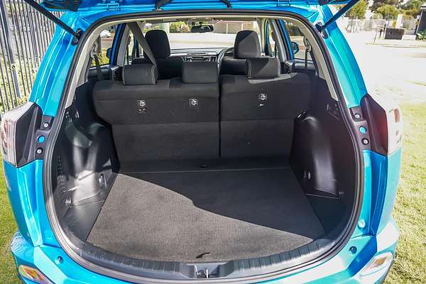 2017 Toyota RAV4 GXL ZSA42R