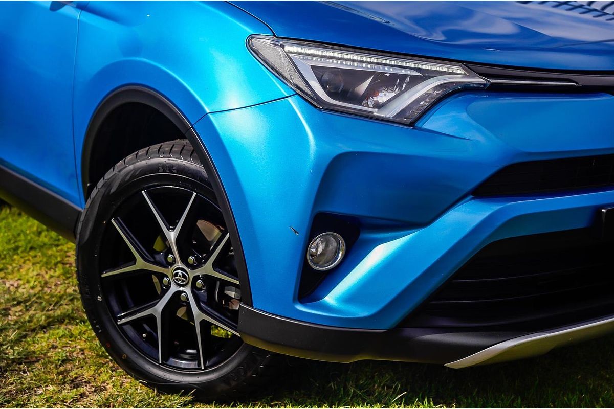 2017 Toyota RAV4 GXL ZSA42R