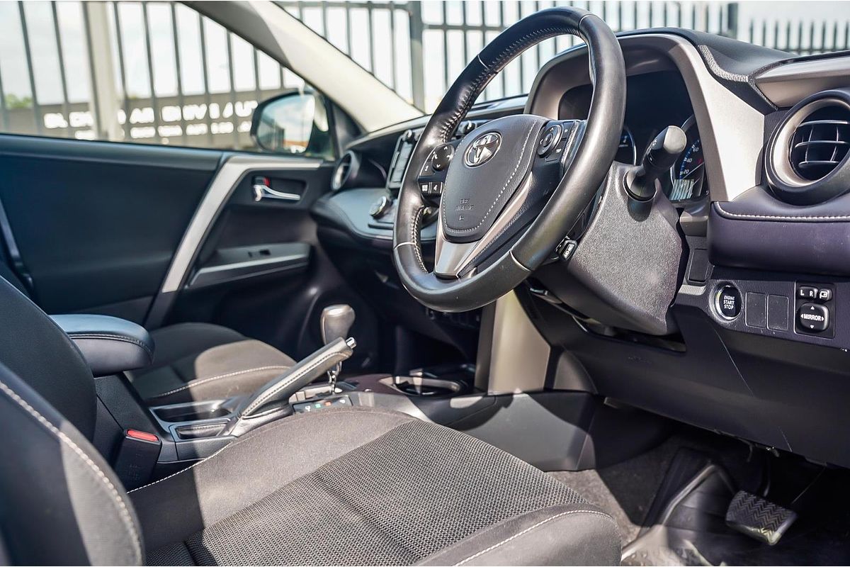 2017 Toyota RAV4 GXL ZSA42R