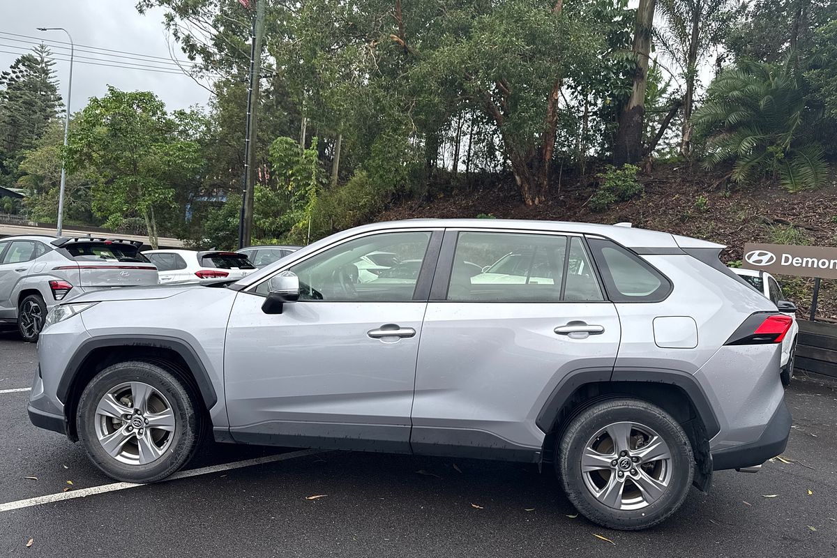 2022 Toyota RAV4 GX MXAA52R