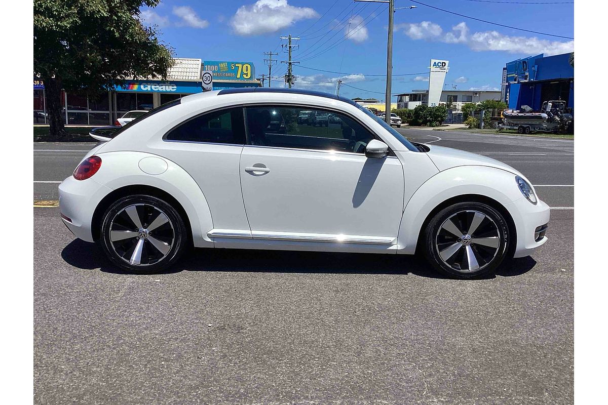 2012 Volkswagen Beetle Fender Edition 1L