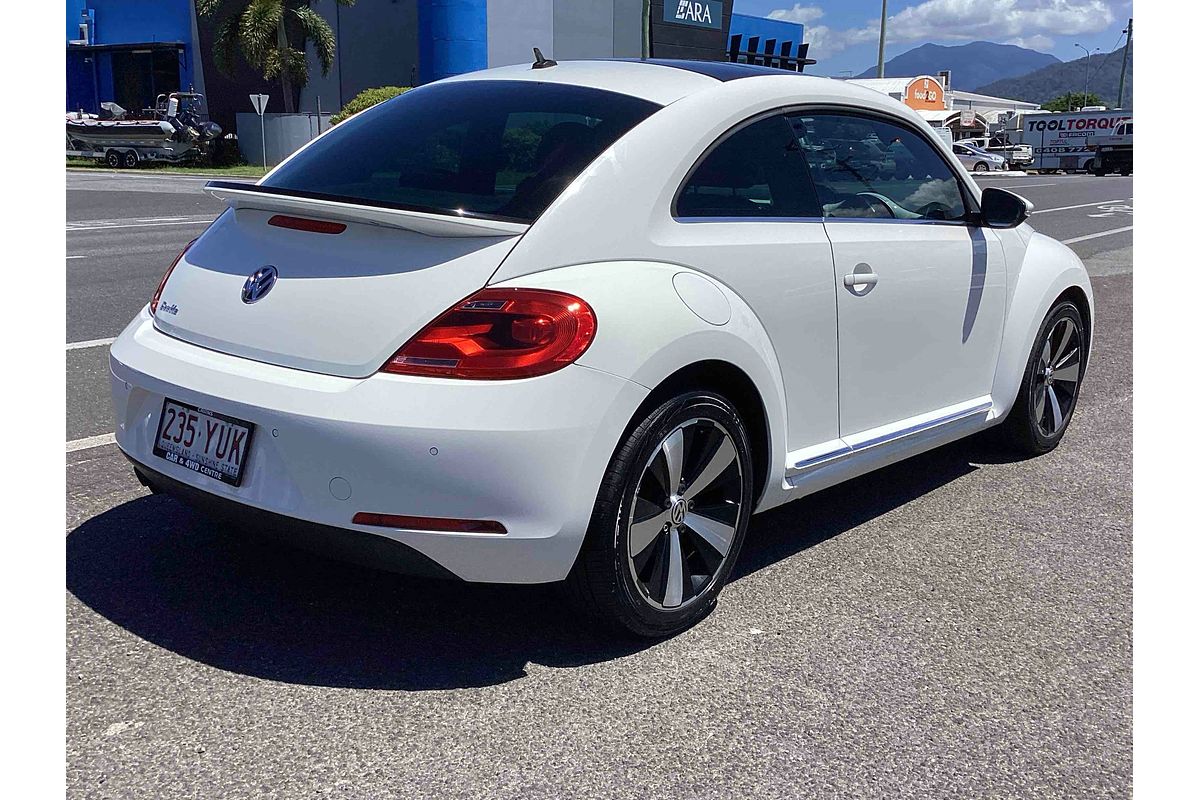 2012 Volkswagen Beetle Fender Edition 1L