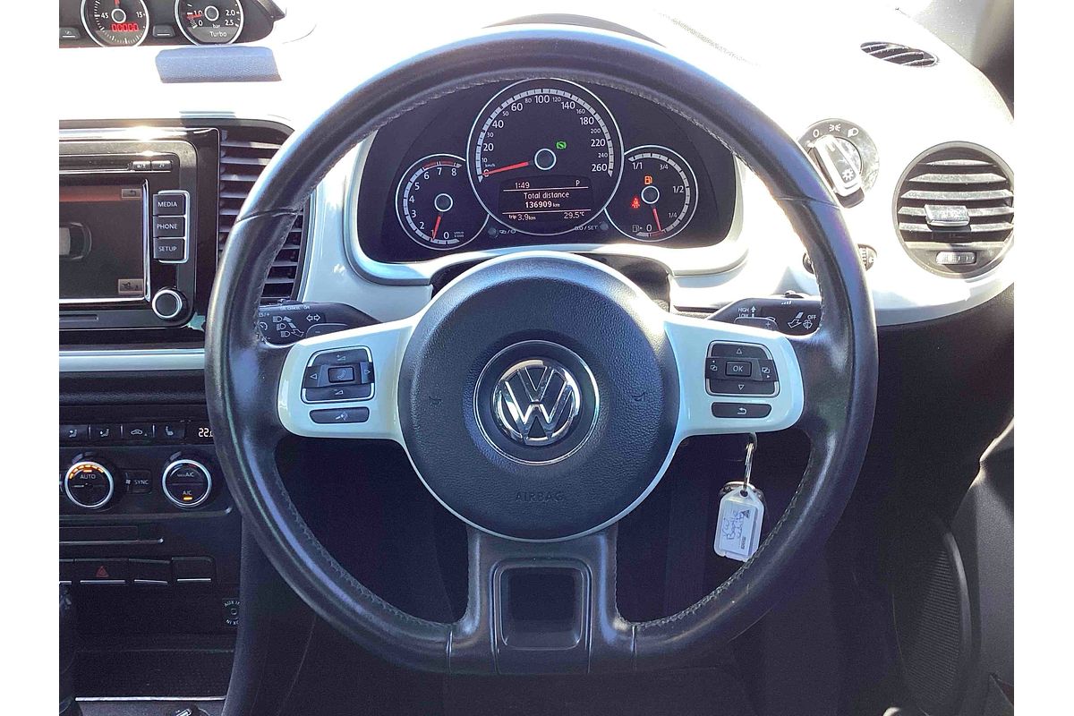 2012 Volkswagen Beetle Fender Edition 1L