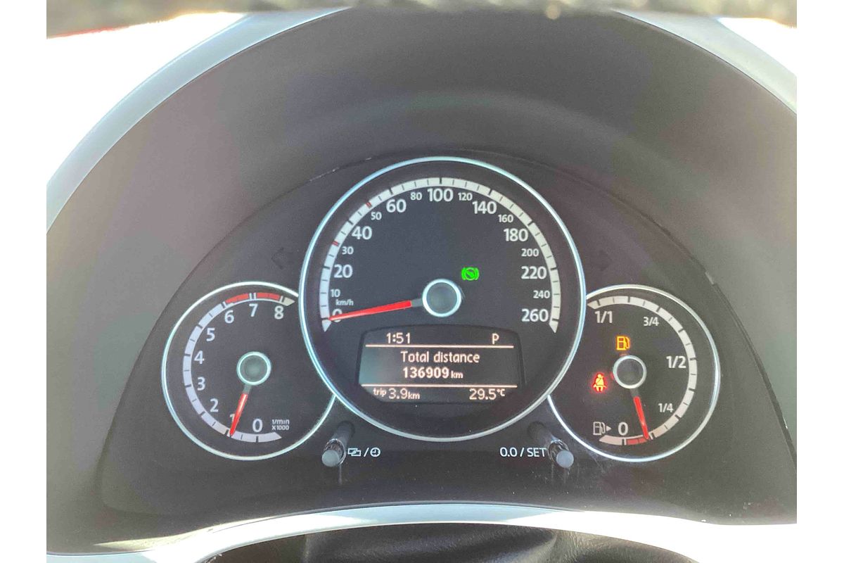 2012 Volkswagen Beetle Fender Edition 1L