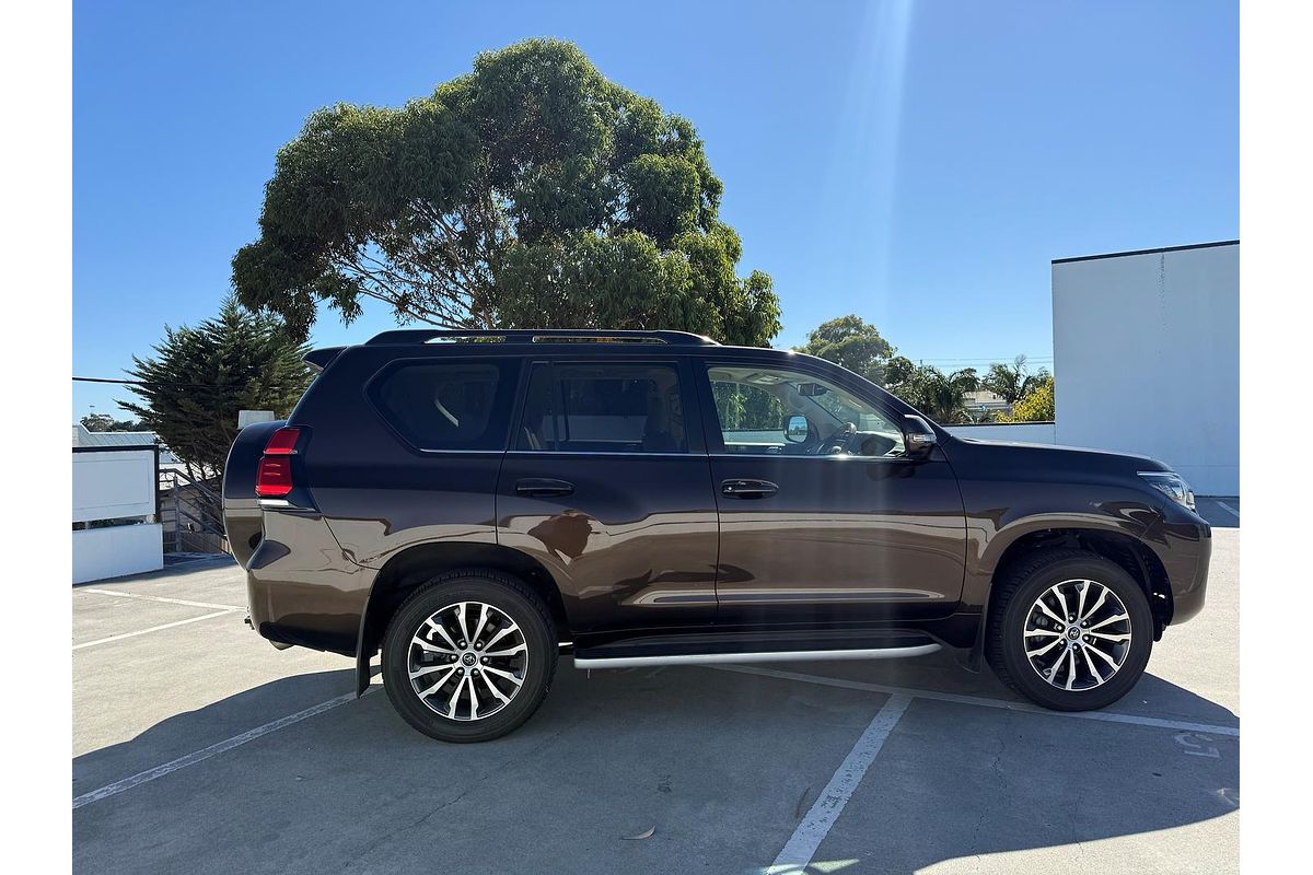 2022 Toyota Landcruiser Prado Kakadu GDJ150R
