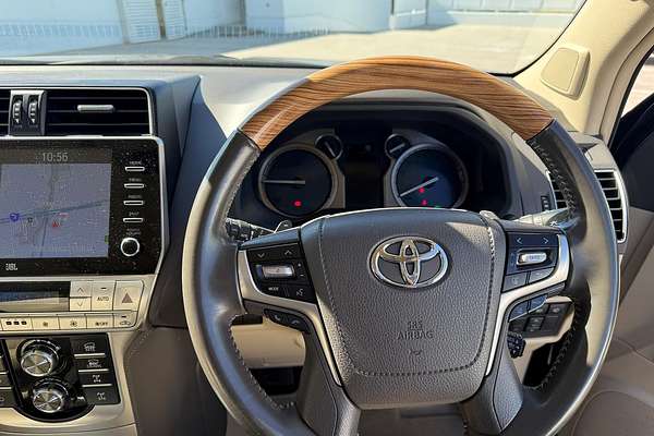 2022 Toyota Landcruiser Prado Kakadu GDJ150R