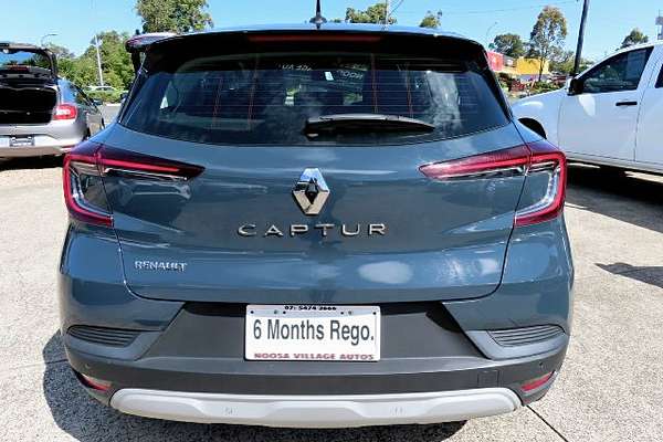 2022 Renault Captur Zen XJB