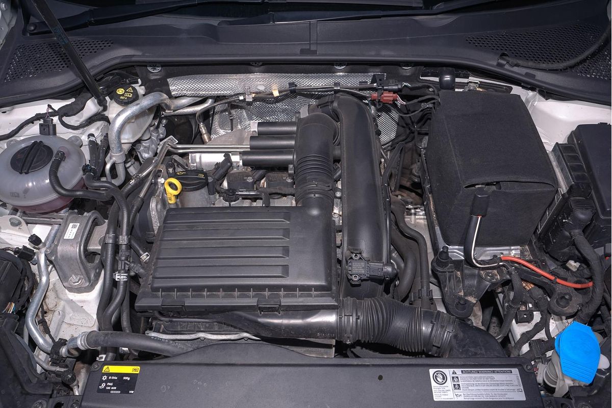 2016 Volkswagen Golf 92TSI Trendline 7