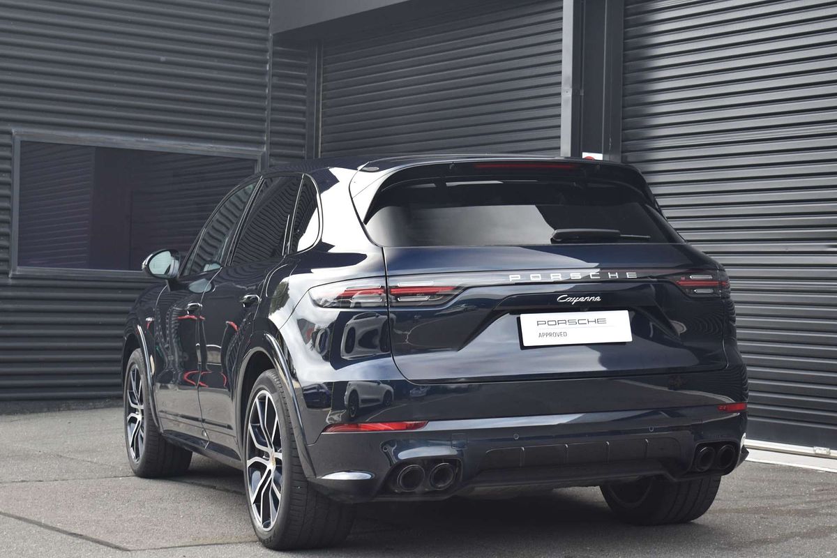 2021 Porsche Cayenne E-Hybrid 9YA