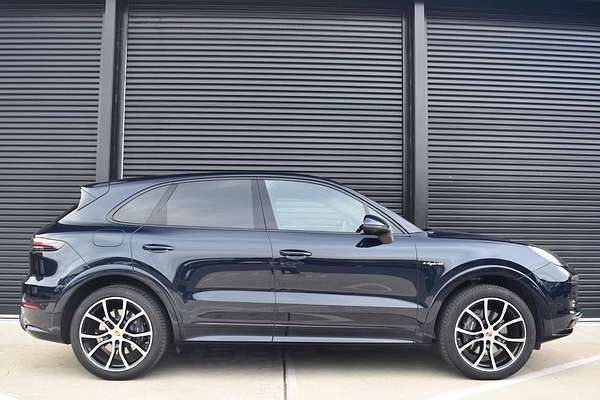 2021 Porsche Cayenne E-Hybrid 9YA