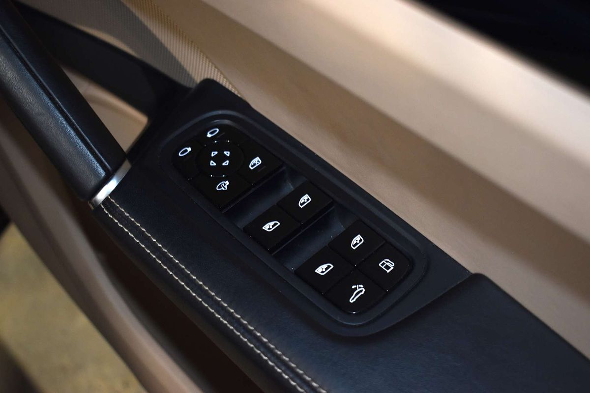 2021 Porsche Cayenne E-Hybrid 9YA