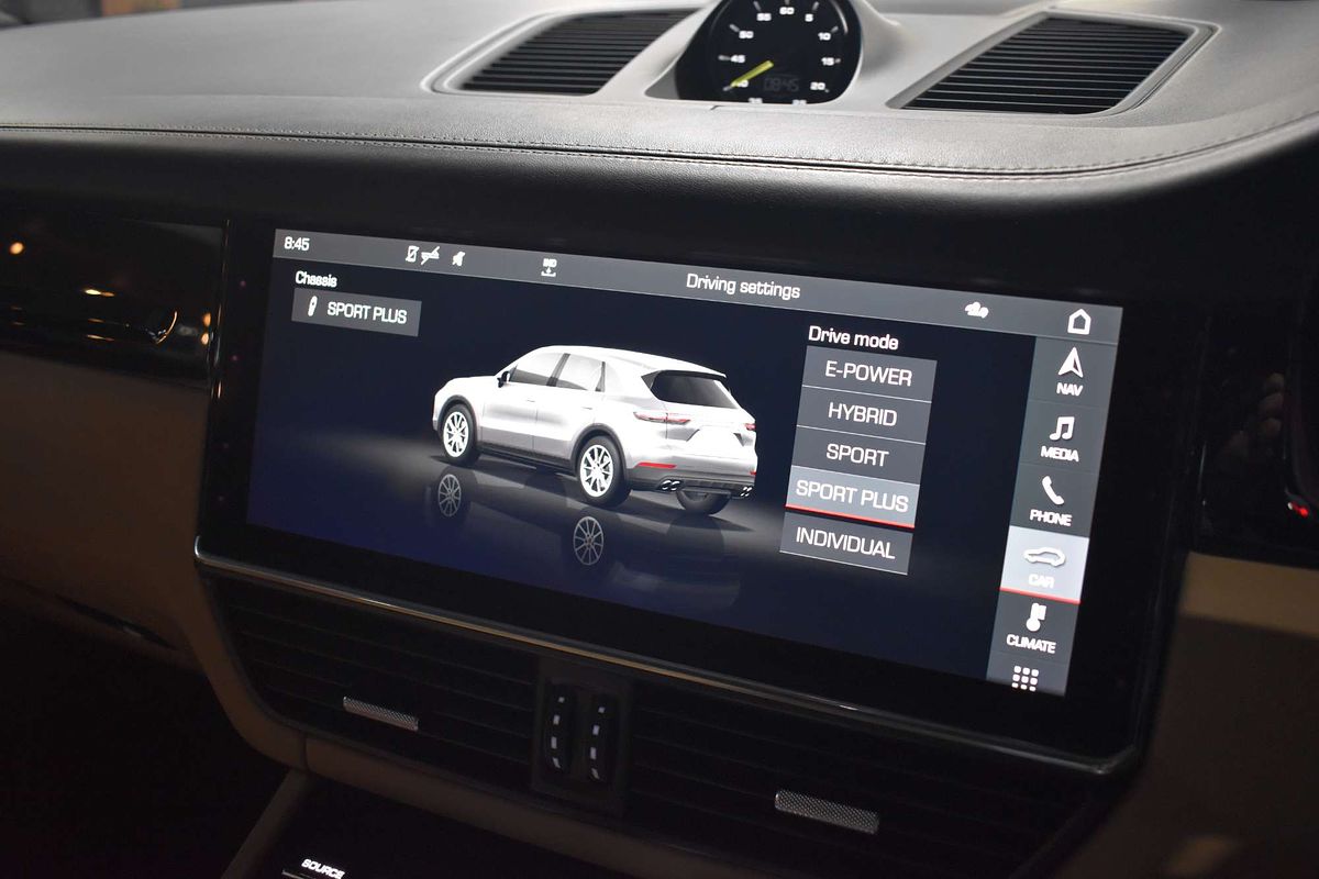 2021 Porsche Cayenne E-Hybrid 9YA