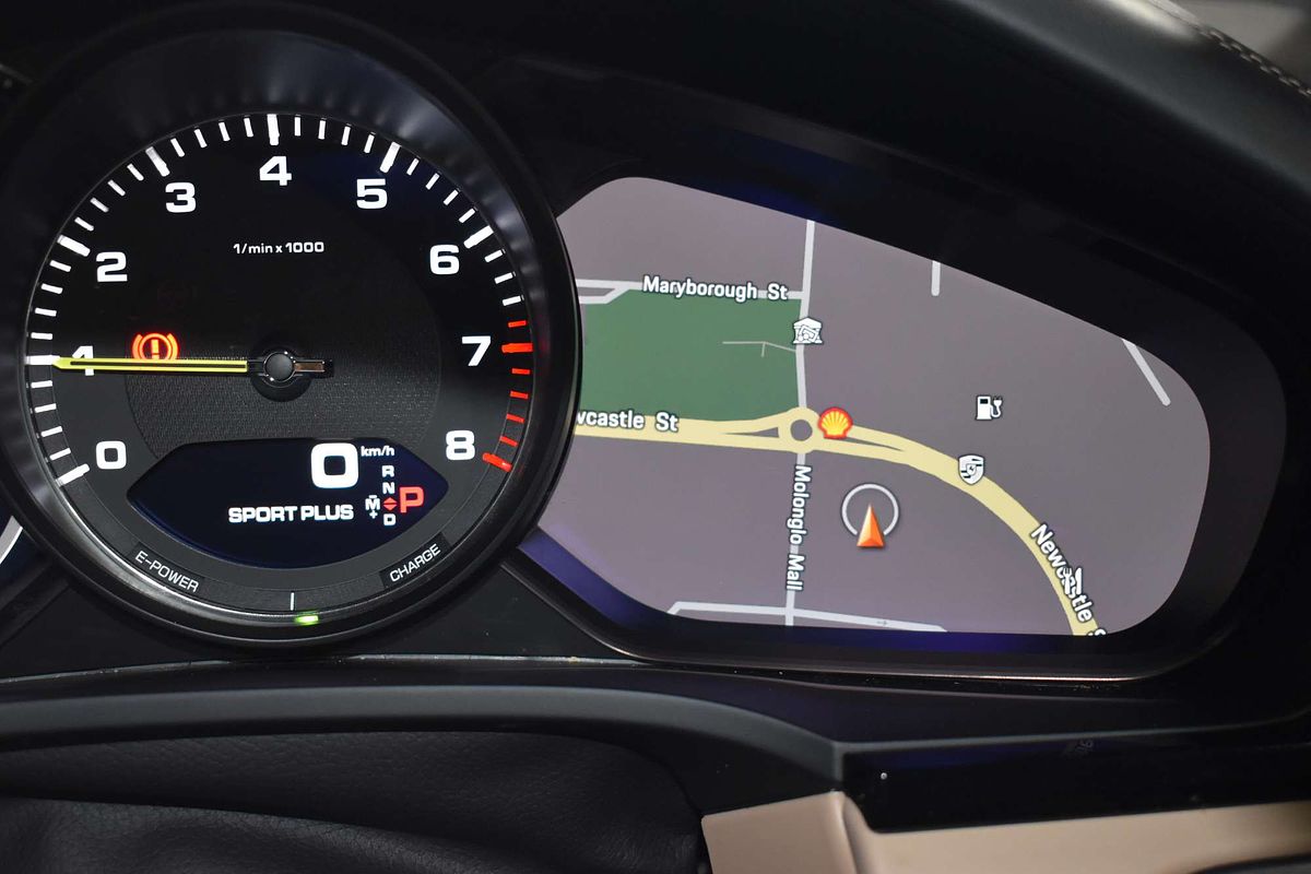 2021 Porsche Cayenne E-Hybrid 9YA