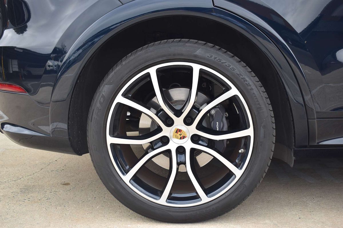 2021 Porsche Cayenne E-Hybrid 9YA