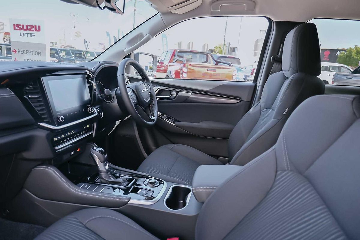 2025 Isuzu MU-X